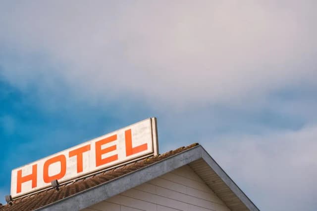 Jak otworzyć hotel: kluczowe kroki i wymagania, aby uniknąć błędów Jak otworzyć hotel: kluczowe kroki i wymagania, aby uniknąć błędów